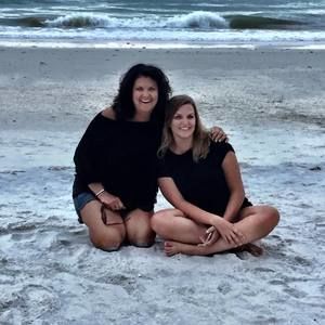 Meet your Posher, Leah